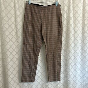 a new day, size 8, black and camel, cropped pants, excellent used condition